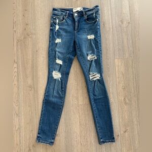 Garage Distressed Skinny Jeans – Size 05 – High Rise